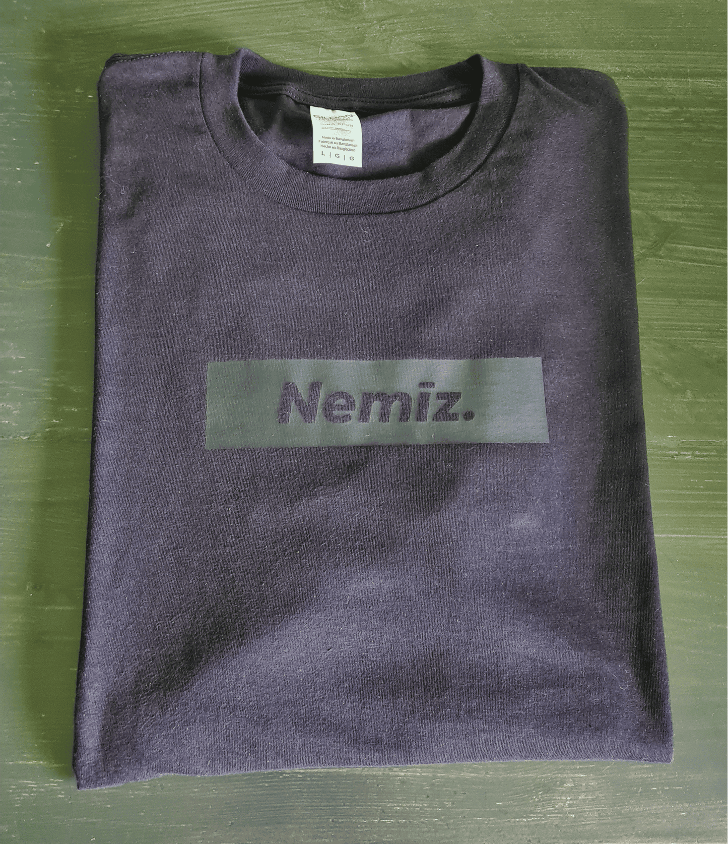 T-krekls Nemīz